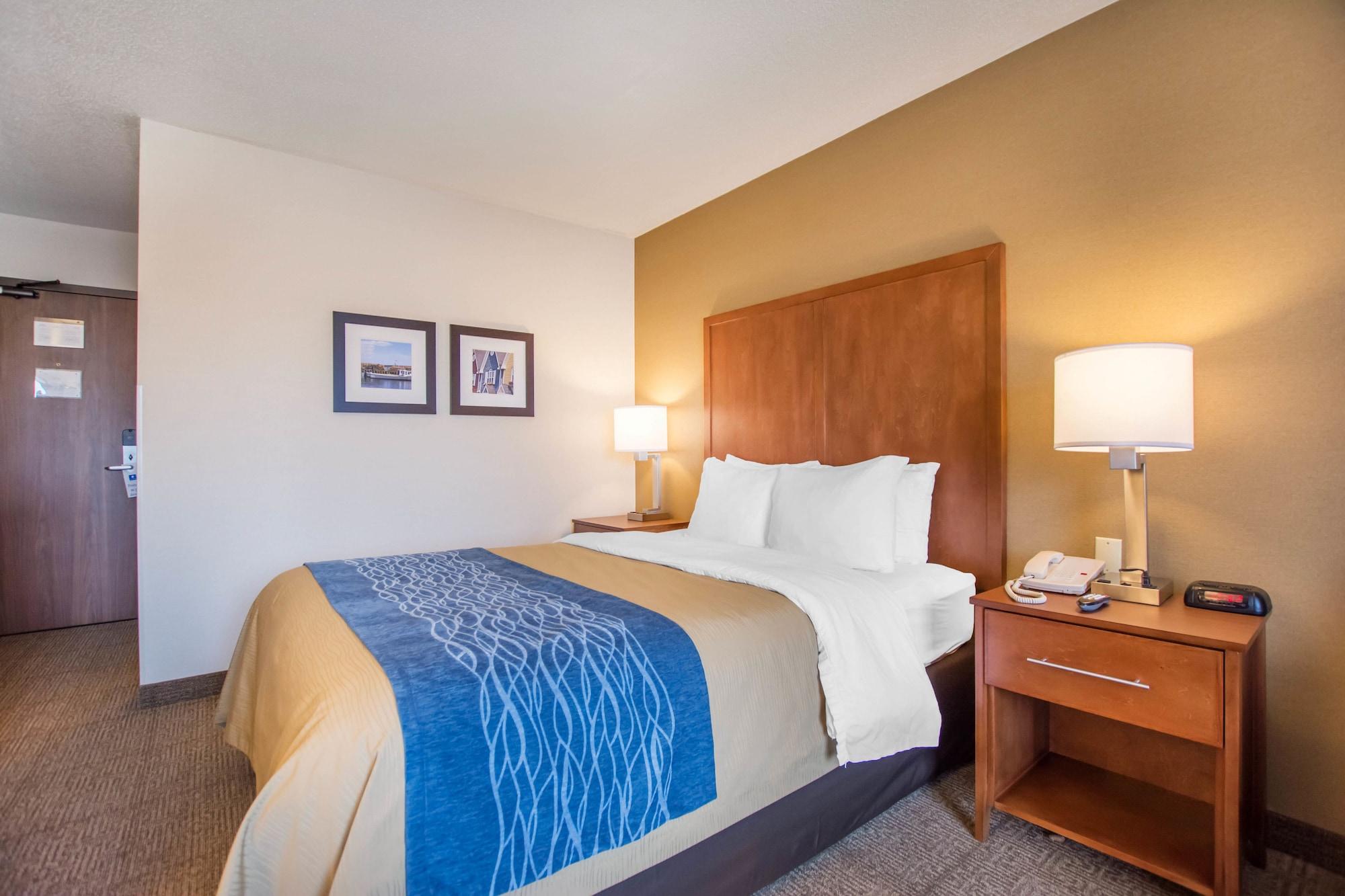 בת'רסט Comfort Inn מראה חיצוני תמונה
