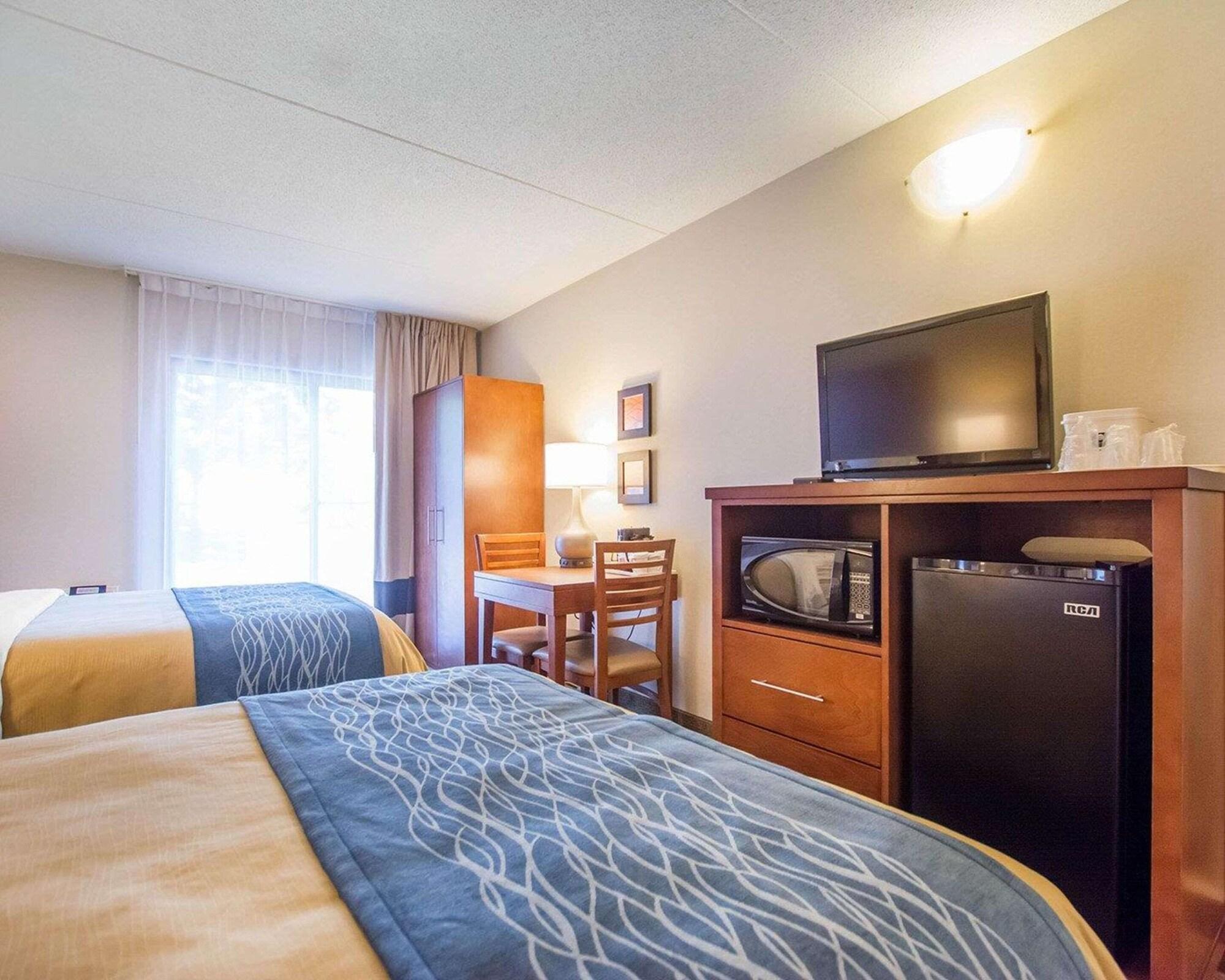 בת'רסט Comfort Inn מראה חיצוני תמונה