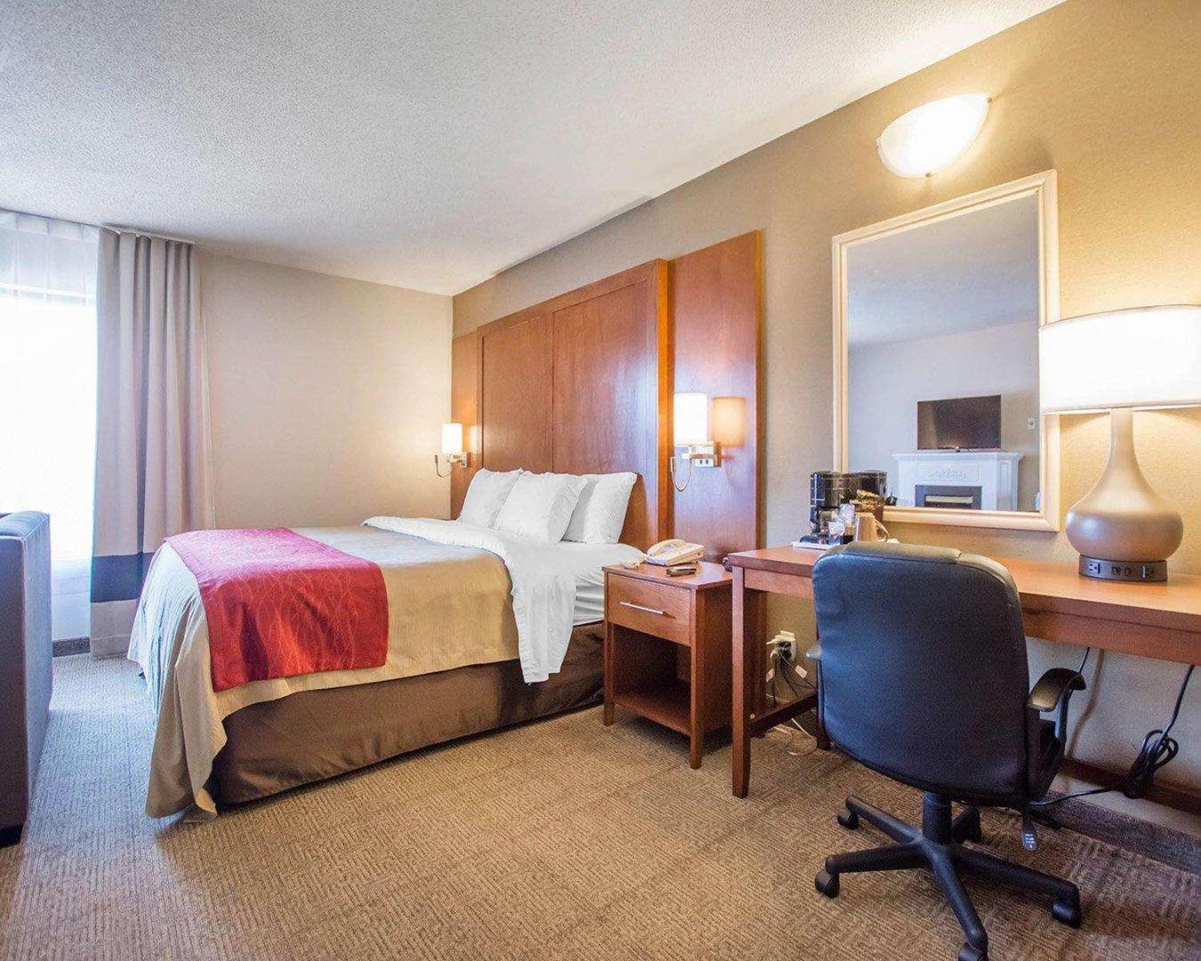 בת'רסט Comfort Inn מראה חיצוני תמונה